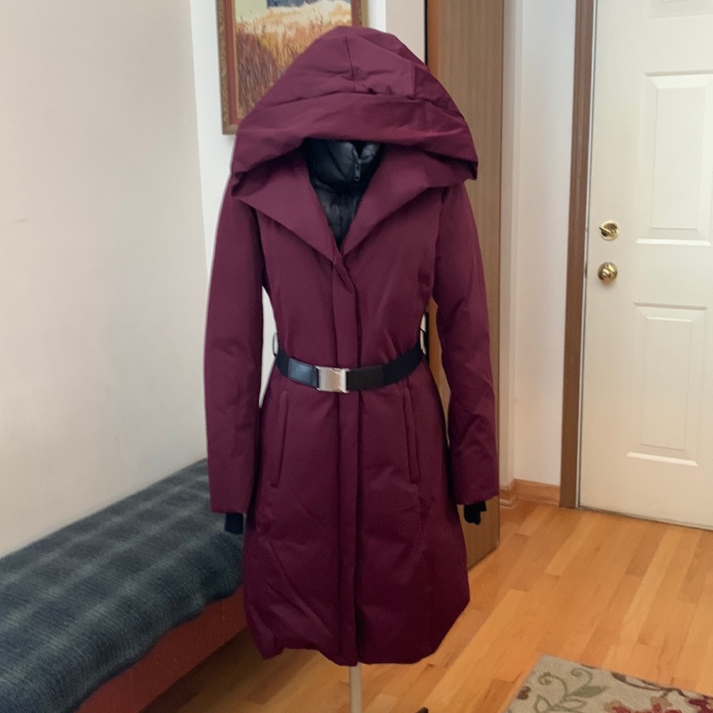 Sandova Genoa size Large Purple Heavyweight Puffer Coat